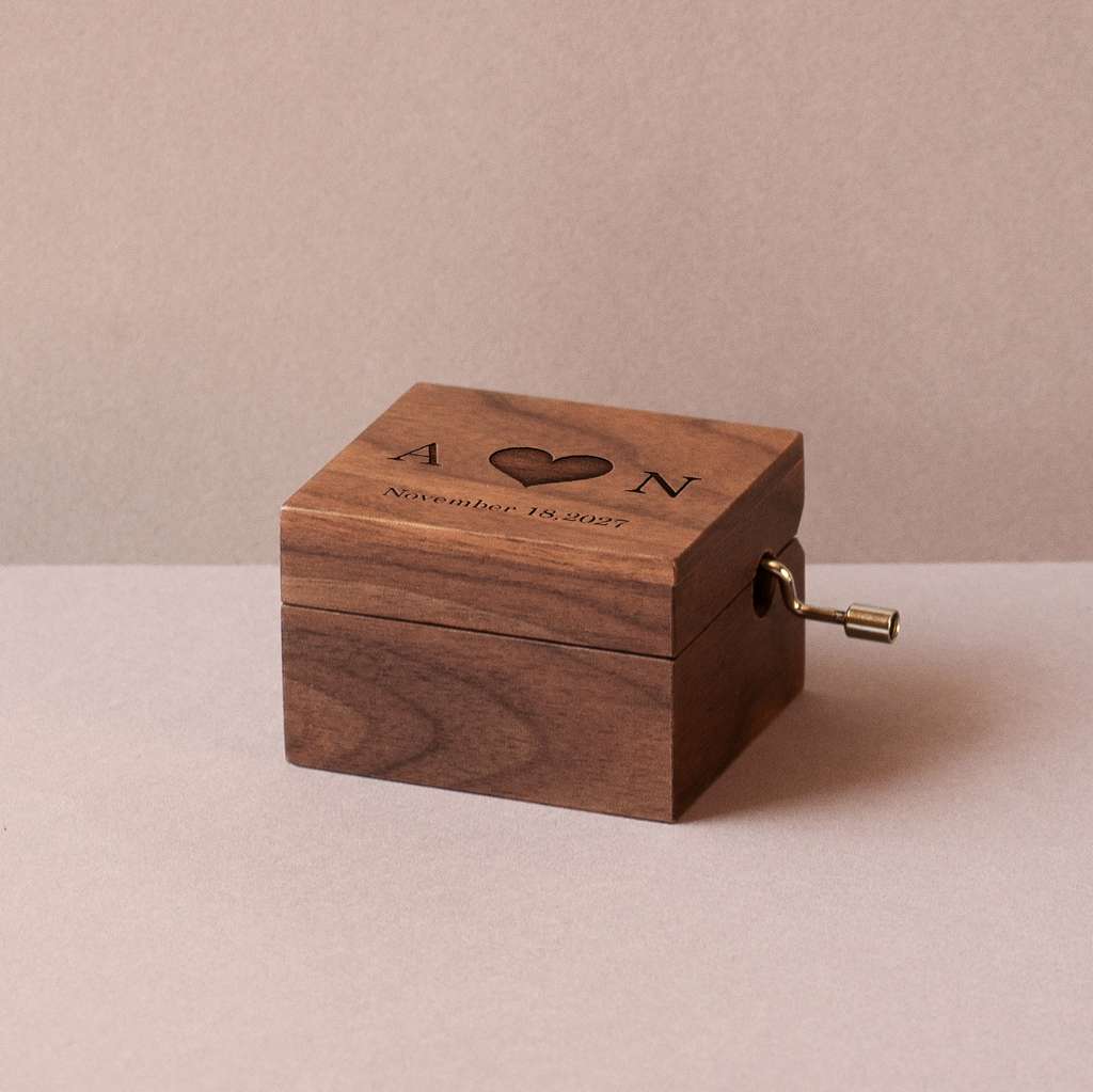 Music box with your initials and a heart